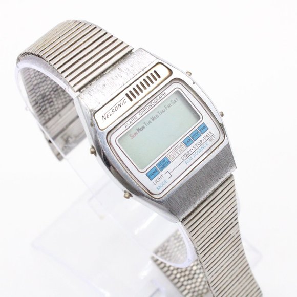 Vintage NELSONIC Digital Watch Unisex Retro Classic Silver Tone Stainless Steel - Picture 4 of 8